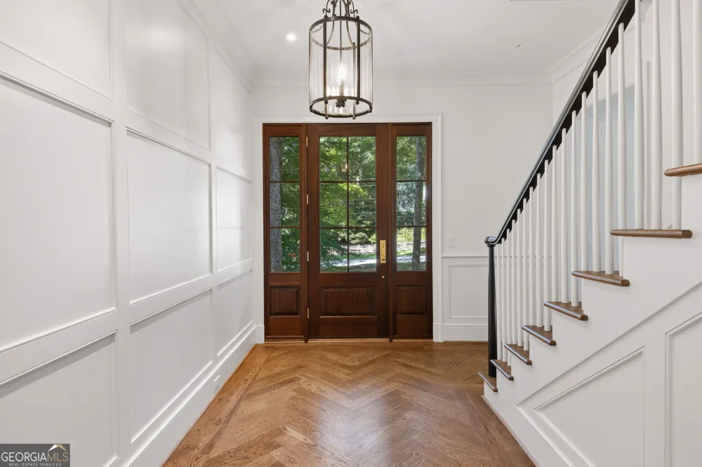 4095 Glen Devon DR NW Atlanta, GA 30327