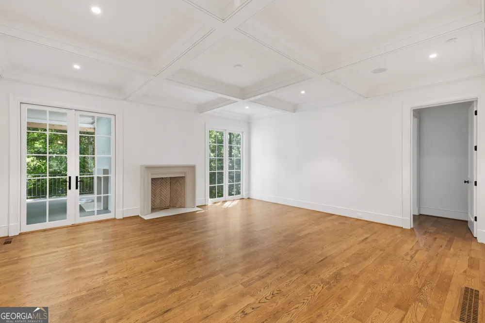 4095 Glen Devon DR NW Atlanta, GA 30327