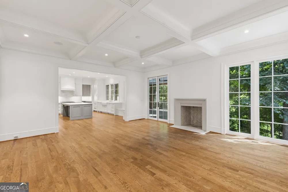 4095 Glen Devon DR NW Atlanta, GA 30327