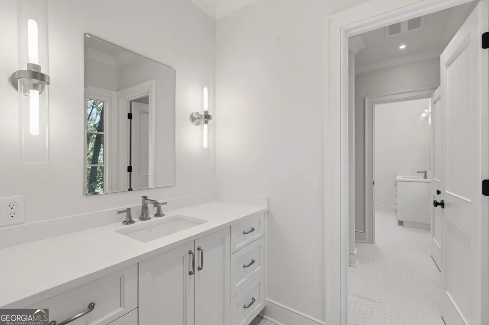 4095 Glen Devon DR NW Atlanta, GA 30327