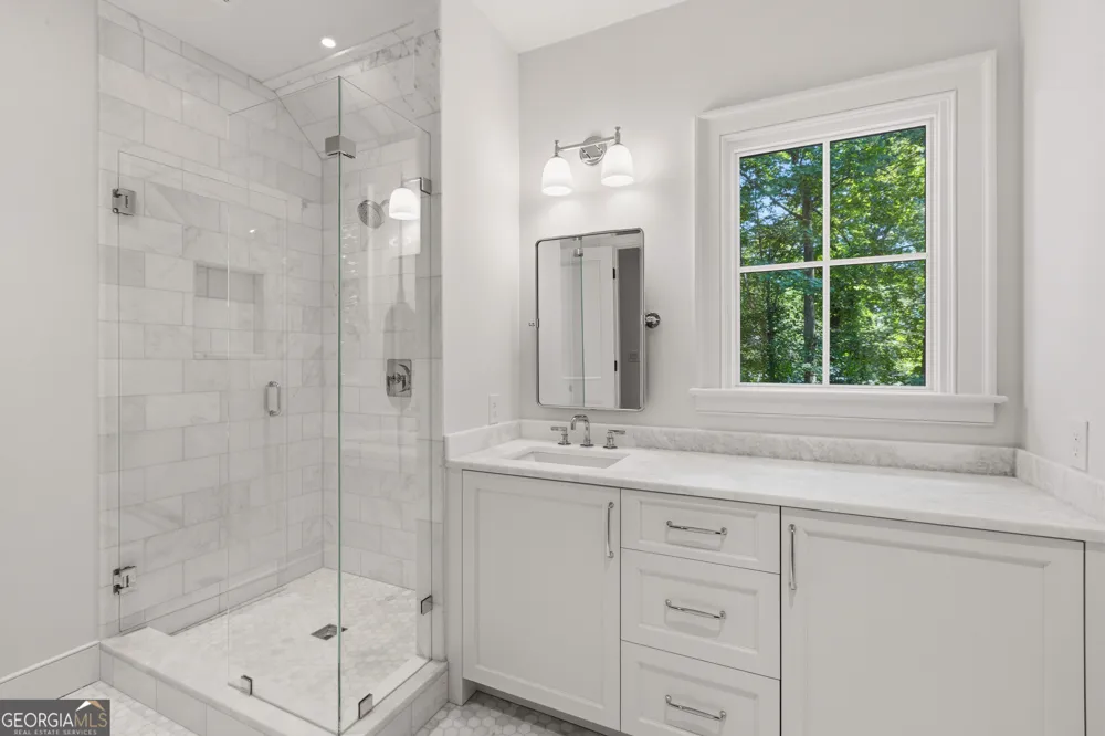 4095 Glen Devon DR NW Atlanta, GA 30327