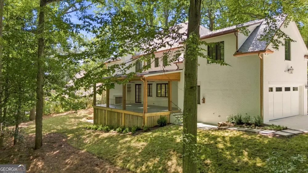 4095 Glen Devon DR NW Atlanta, GA 30327