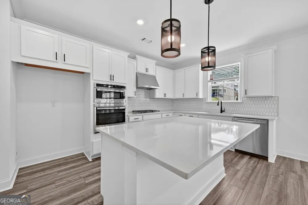 1673 Caldwell Bend LN Dacula, GA 30019