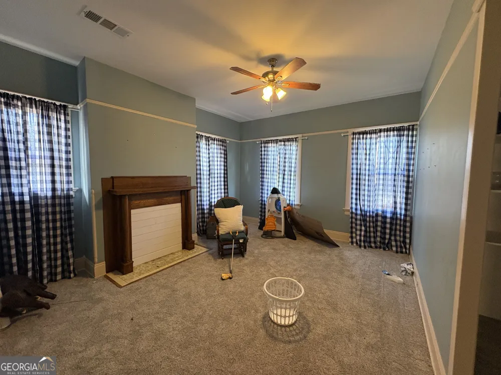 53 W Graham ST Mcrae-Helena, GA 31055