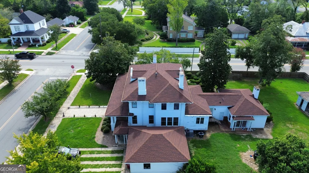 53 W Graham ST Mcrae-Helena, GA 31055