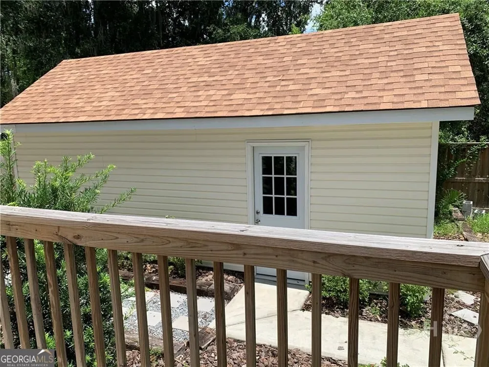 523 W 44th ST Savannah, GA 31405