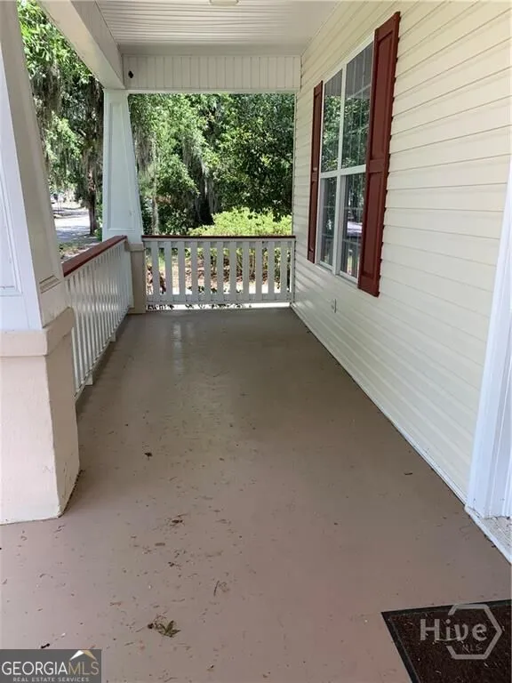 523 W 44th ST Savannah, GA 31405