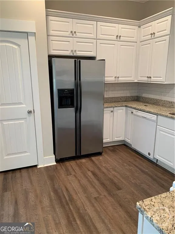 523 W 44th ST Savannah, GA 31405