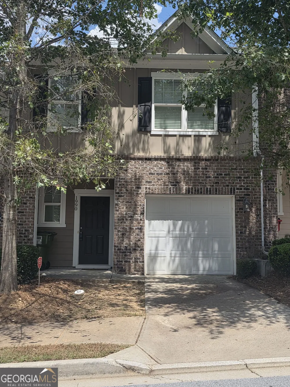 1990 Mill Stream Hollow Conyers, GA 30012