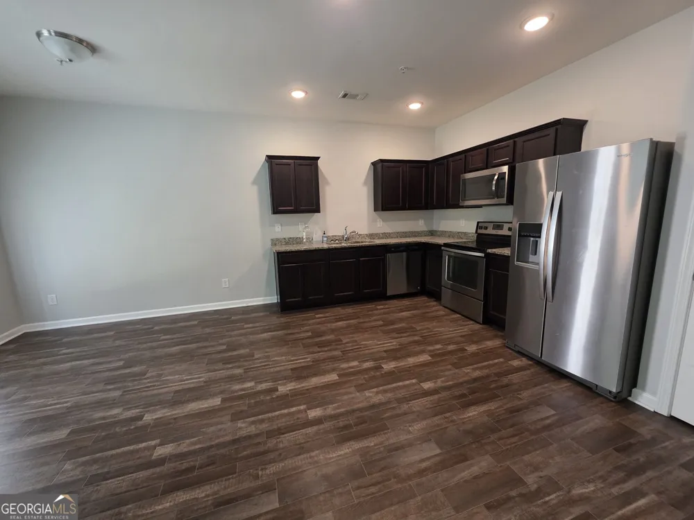 1990 Mill Stream Hollow Conyers, GA 30012
