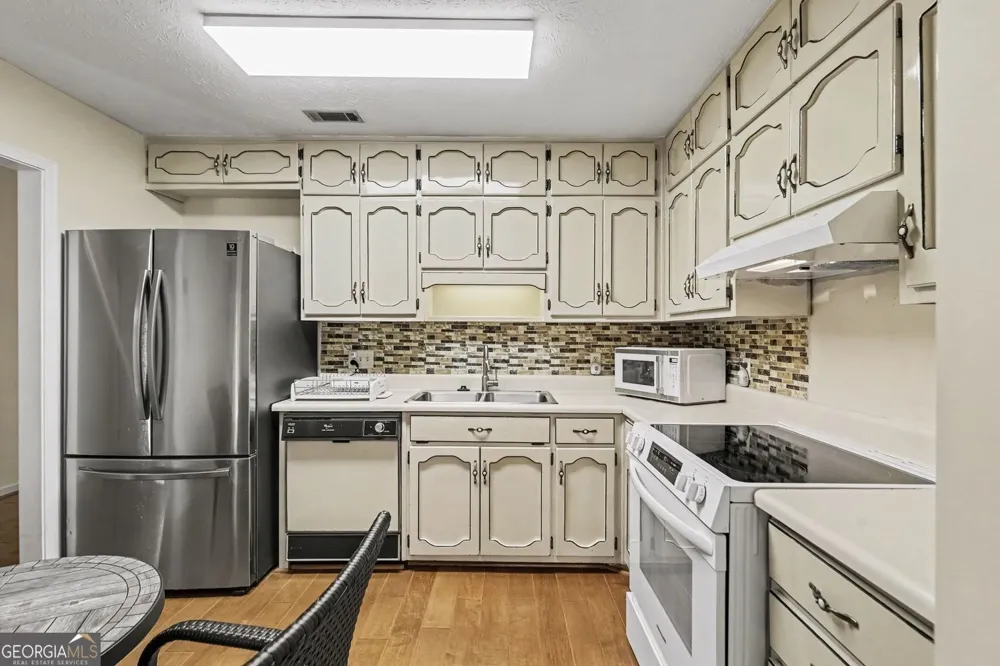 7107 Forest LN Union City, GA 30291
