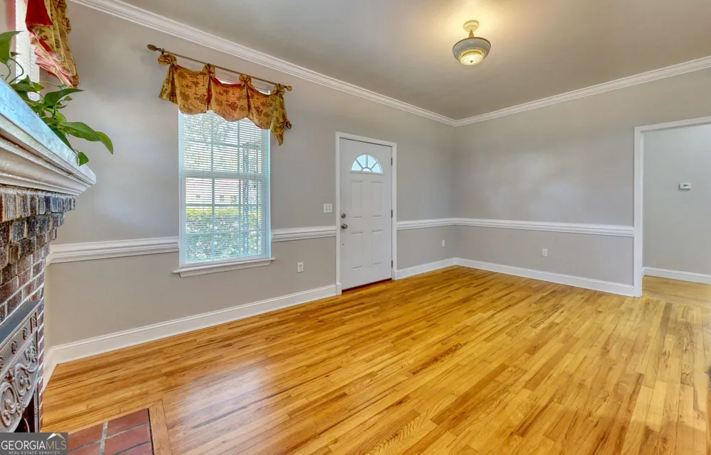 2607 Governor ST Garden City, GA 31408