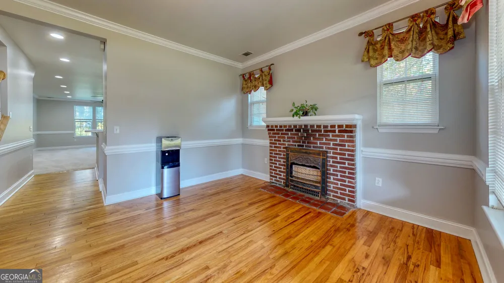 2607 Governor ST Garden City, GA 31408