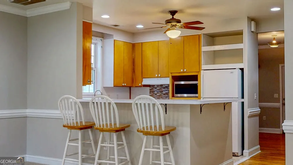 2607 Governor ST Garden City, GA 31408