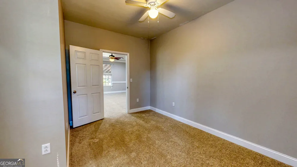 2607 Governor ST Garden City, GA 31408