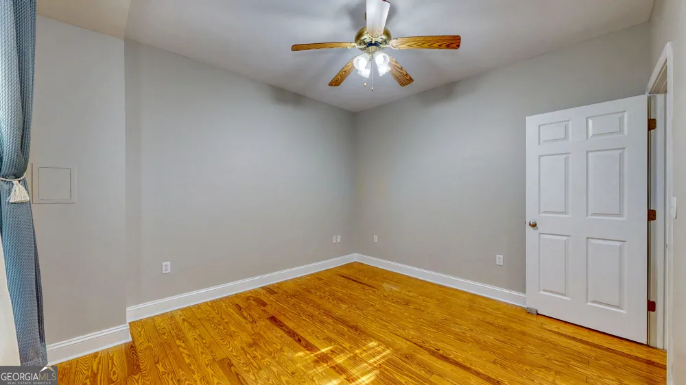 2607 Governor ST Garden City, GA 31408