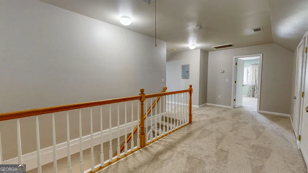 2607 Governor ST Garden City, GA 31408