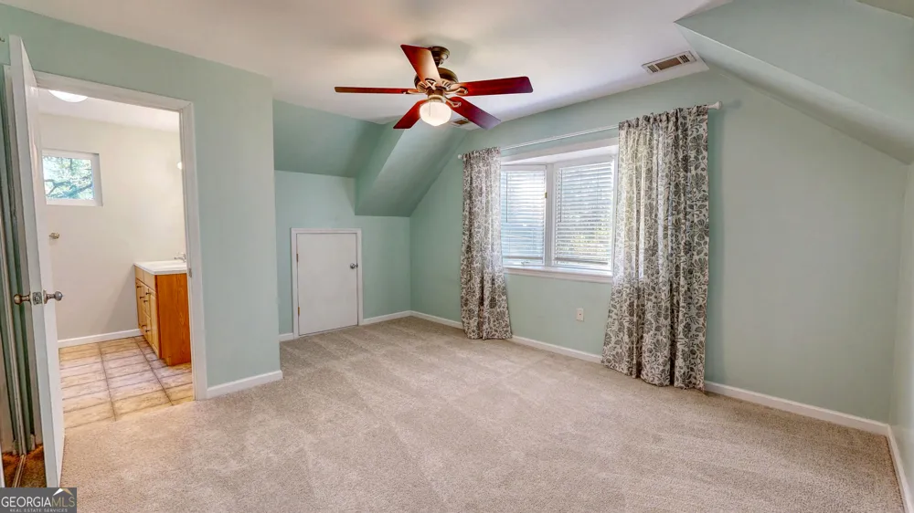 2607 Governor ST Garden City, GA 31408