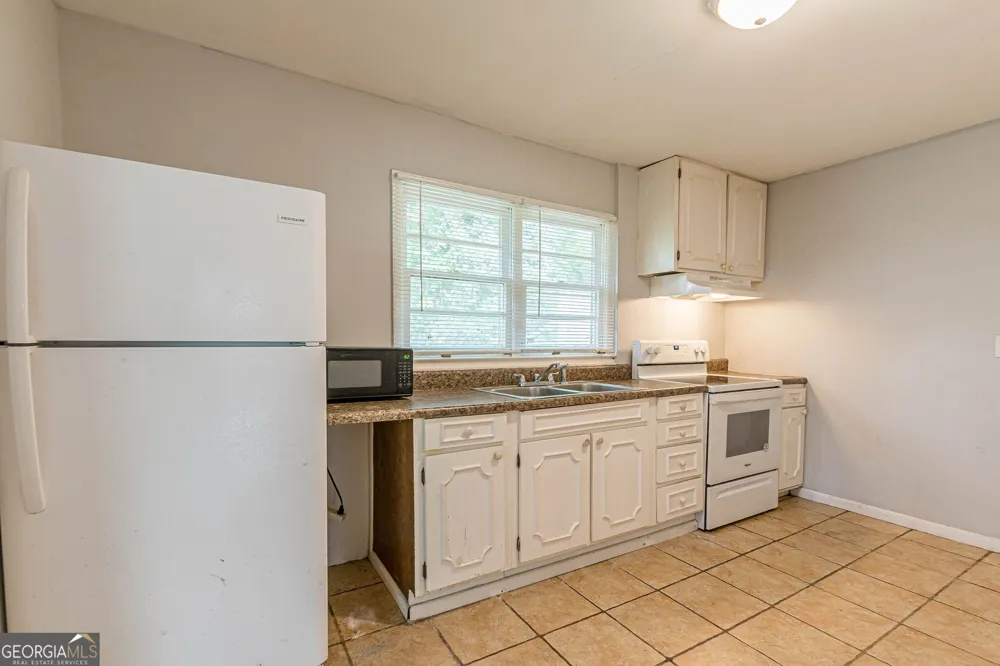 350 Brooks AVE SW Atlanta, GA 30310