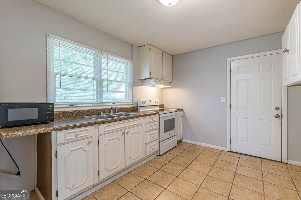 350 Brooks AVE SW Atlanta, GA 30310