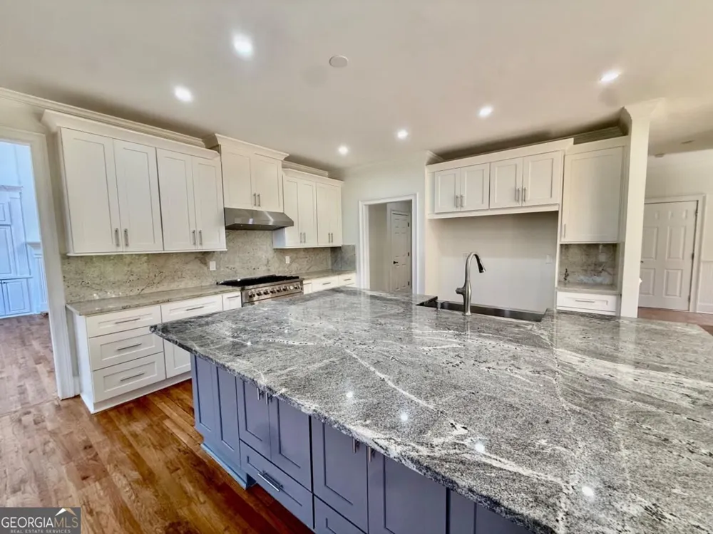 7945 Saint Marlo Fairway DR Duluth, GA 30097