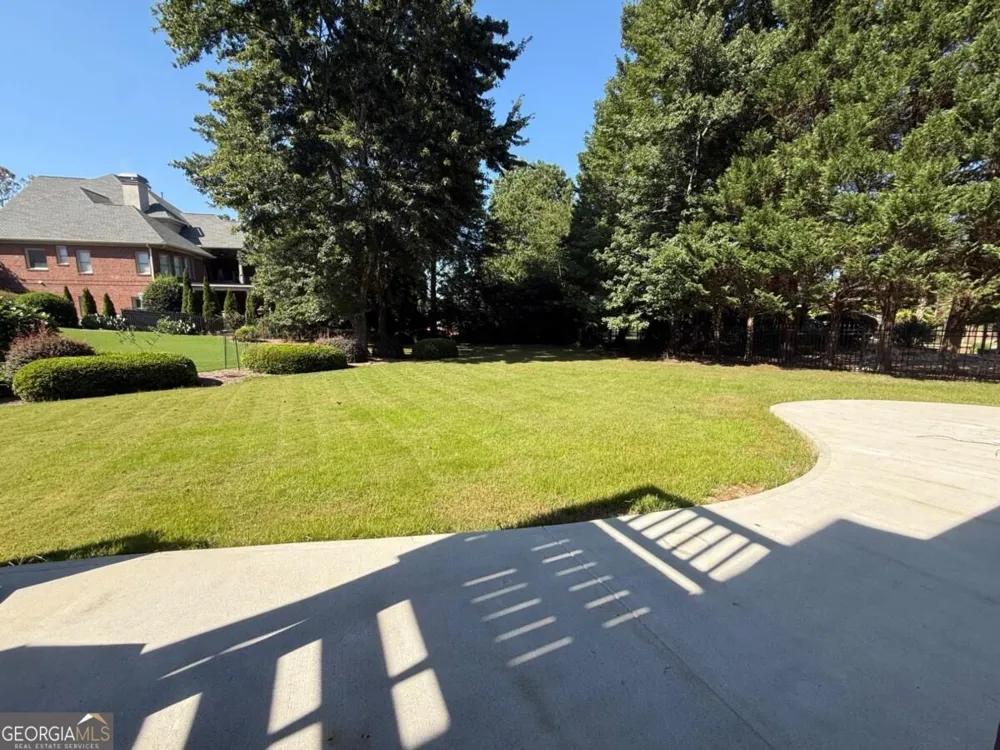 7945 Saint Marlo Fairway DR Duluth, GA 30097