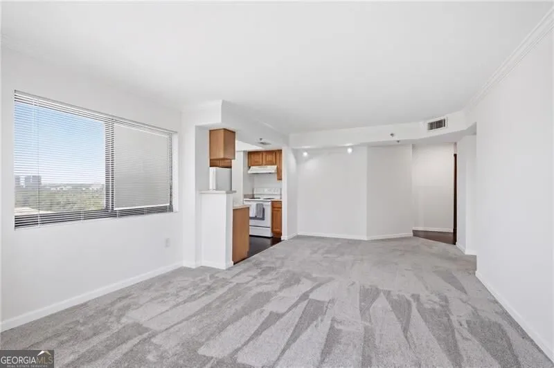 795 Hammond DR Atlanta, GA 30328