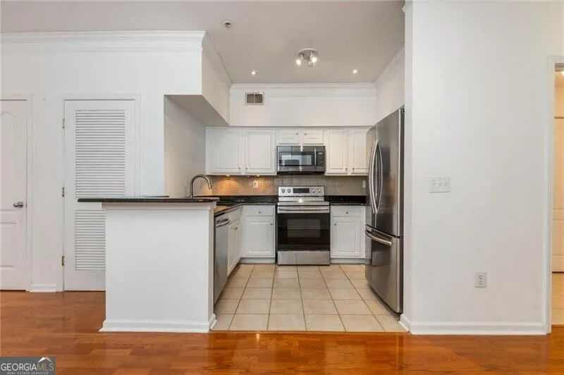 800 Peachtree ST NE Atlanta, GA 30308