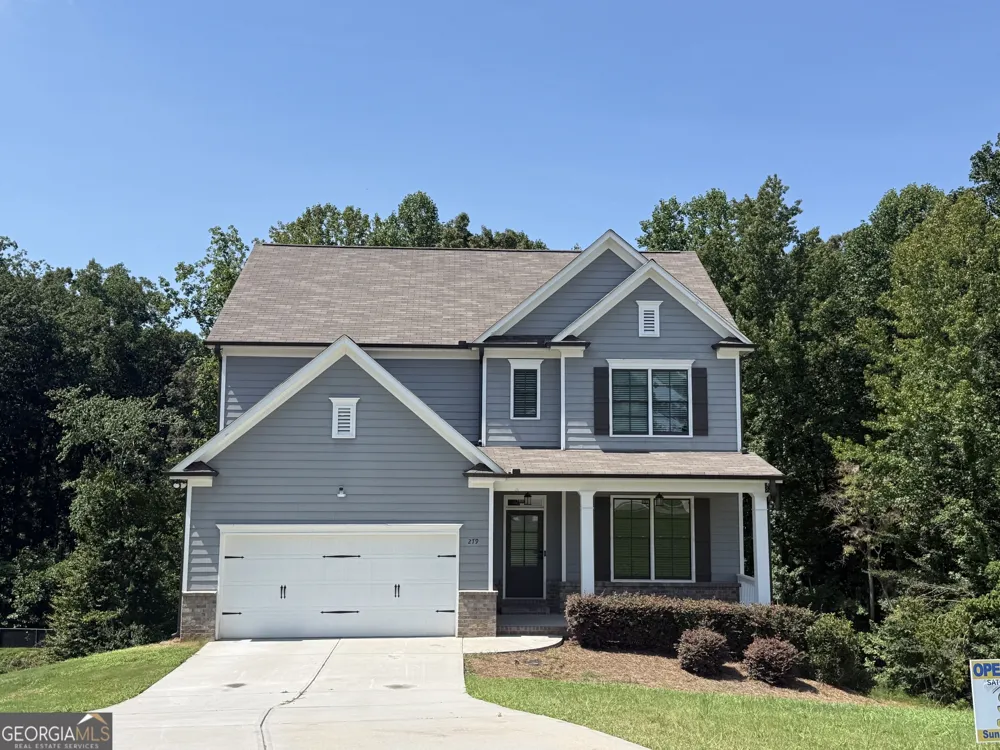 279 Greystone CT Winder, GA 30680