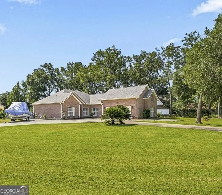 118 Regal RD Brunswick, GA 31523