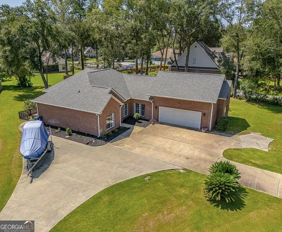 118 Regal RD Brunswick, GA 31523