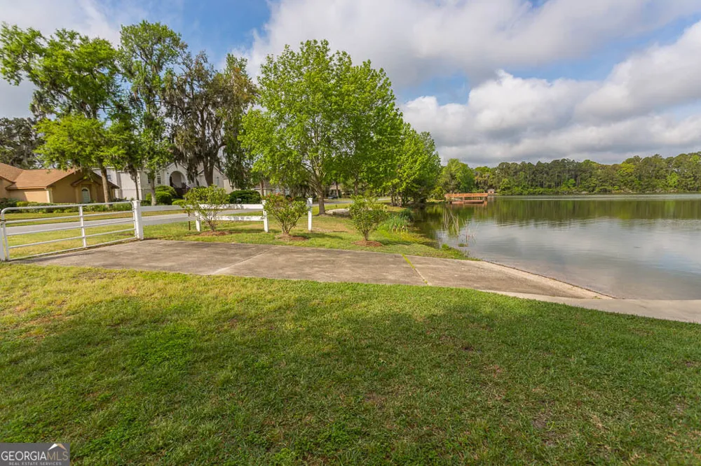118 Regal RD Brunswick, GA 31523