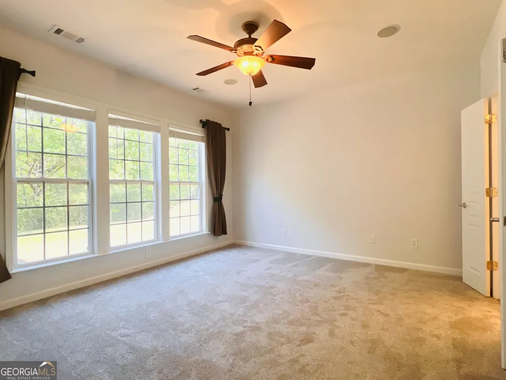 130 Magic Lily DR Griffin, GA 30223