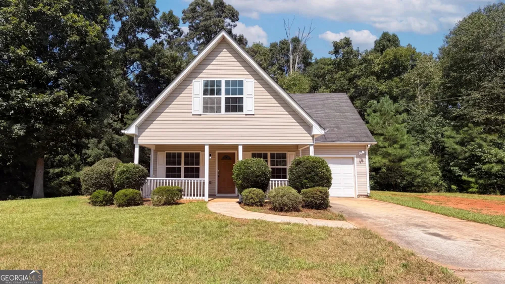 125 Sampson CT Covington, GA 30016