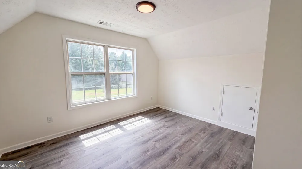 125 Sampson CT Covington, GA 30016