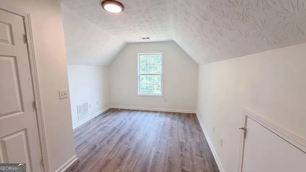 125 Sampson CT Covington, GA 30016