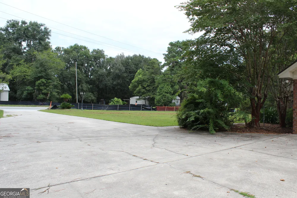1957 Goshen RD Rincon, GA 31326