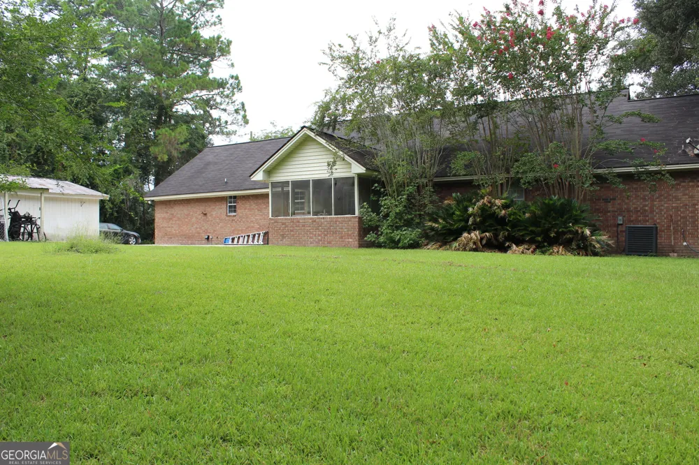 1957 Goshen RD Rincon, GA 31326