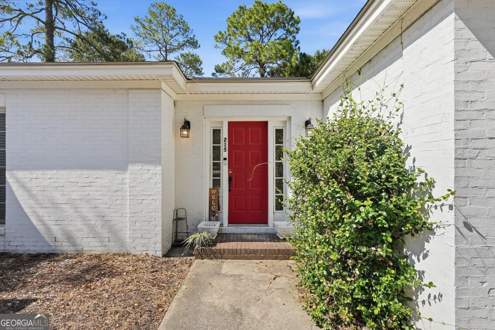 215 Wildwood DR Statesboro, GA 30458
