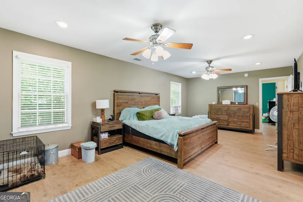 215 Wildwood DR Statesboro, GA 30458