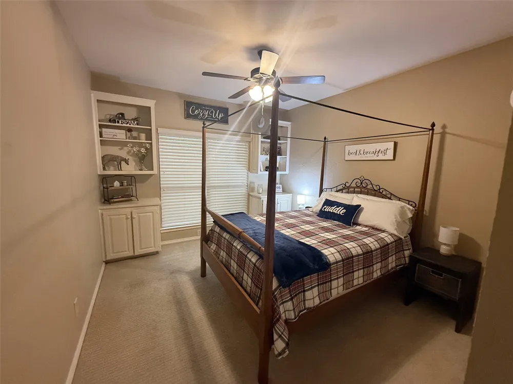 100 Kings Row Drive Mansfield, TX 76063