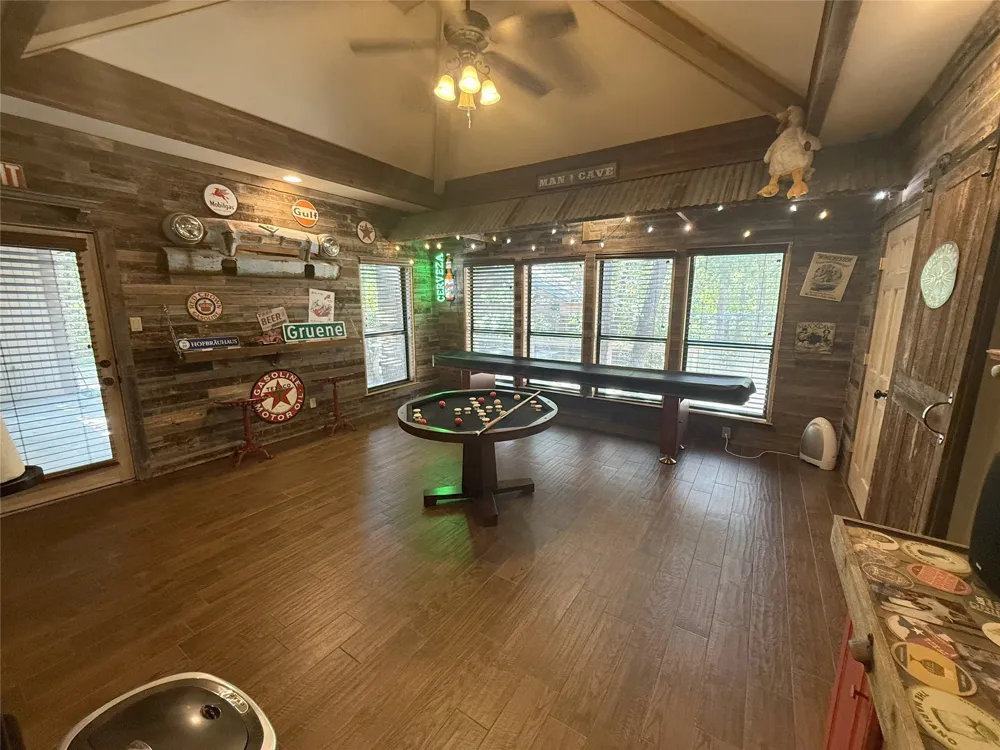 100 Kings Row Drive Mansfield, TX 76063