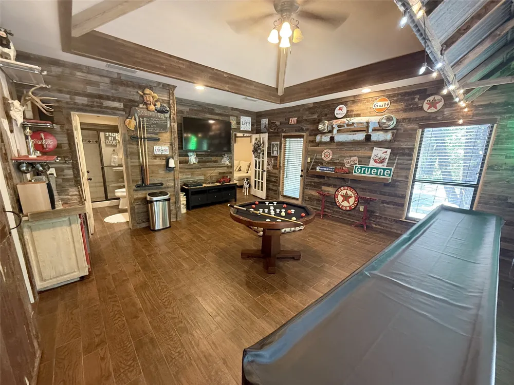 100 Kings Row Drive Mansfield, TX 76063