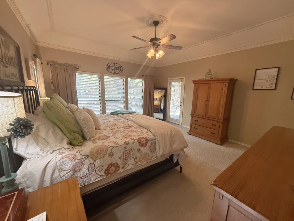 100 Kings Row Drive Mansfield, TX 76063