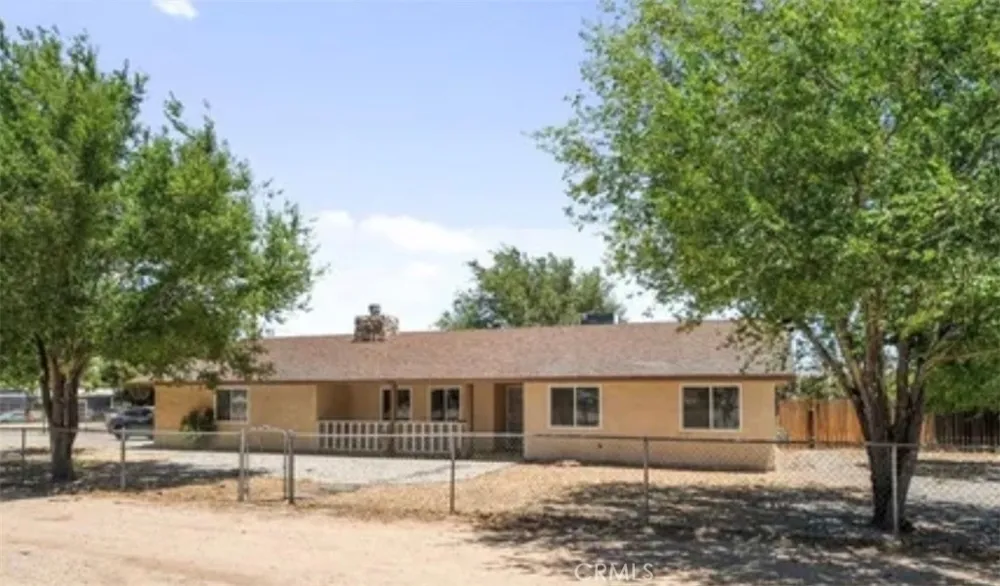 7161 7th Hesperia, CA 92345