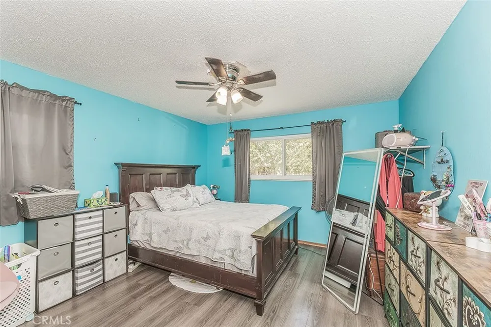 500 W Sample Avenue Fresno, CA 93704