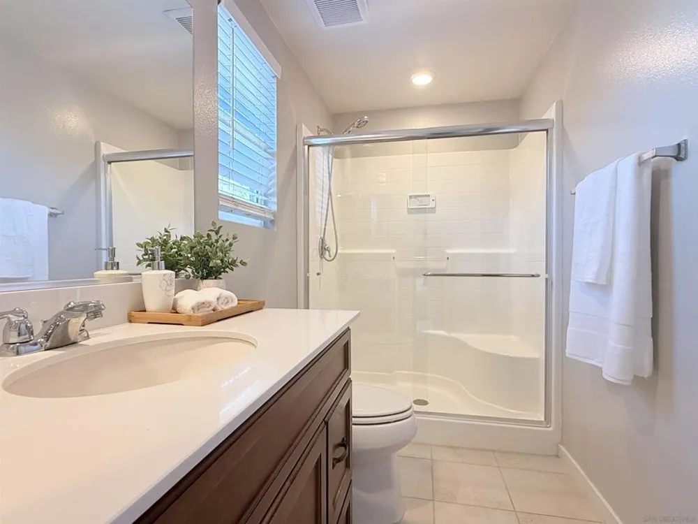 309 Mission Villas Rd San Marcos, CA 92069