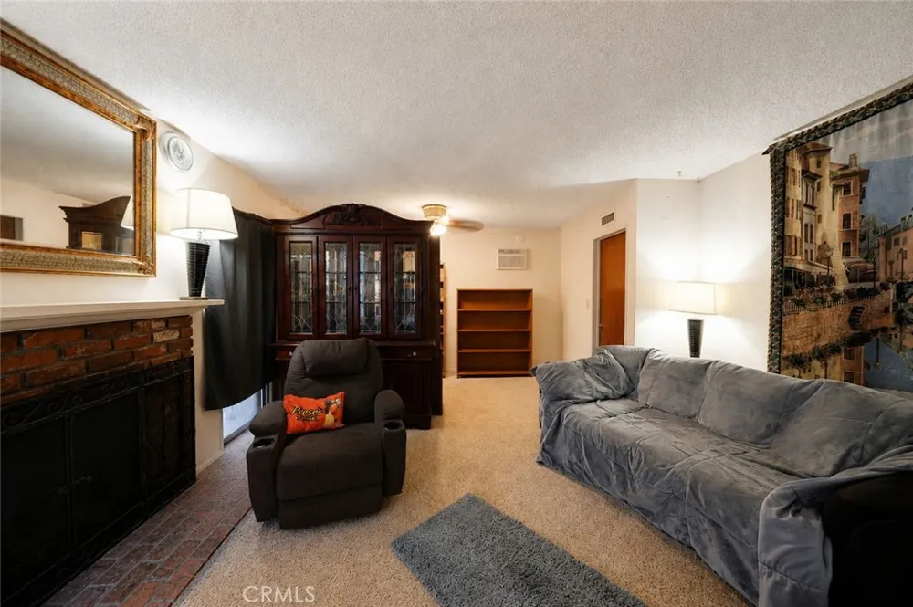 1513 W Princeton Street Ontario, CA 91762