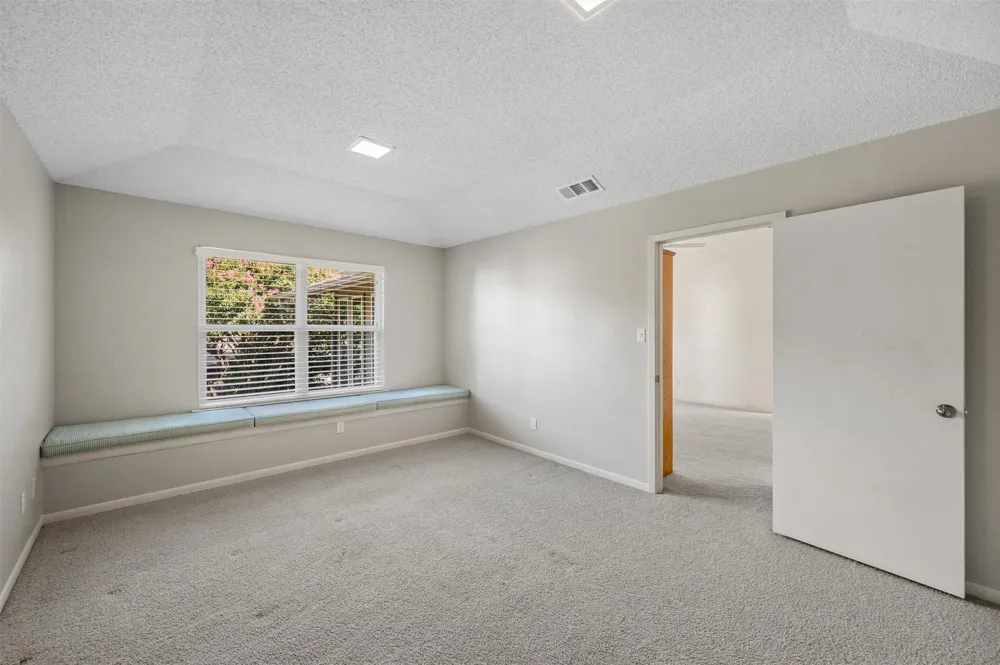 10135 Deermont Trail Dallas, TX 75243