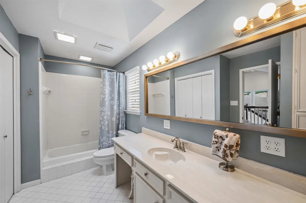 10135 Deermont Trail Dallas, TX 75243